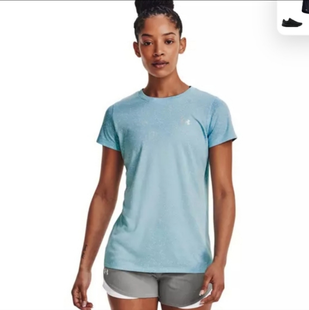 Under Armour  women's shirt